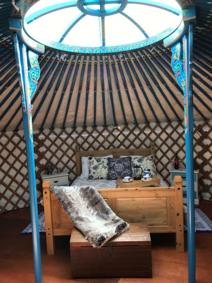 Hotel French Fields Luxury Glamping Original Mongolian Yurt Le-Vieux-Cerier Zewnętrze zdjęcie