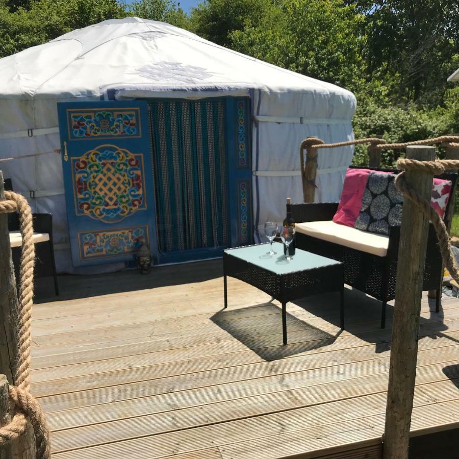 Hotel French Fields Luxury Glamping Original Mongolian Yurt Le-Vieux-Cerier Zewnętrze zdjęcie